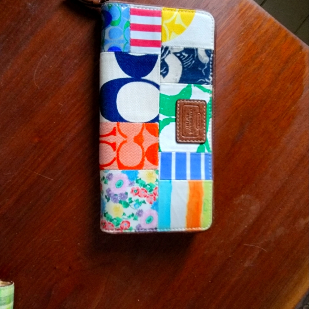 Coach wallet